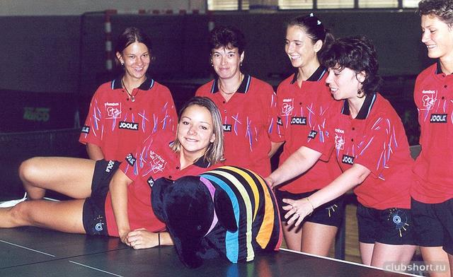 19910_klub.jpg